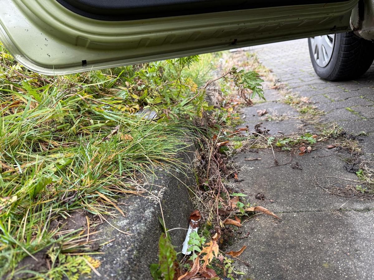 Opel Corsa D original Tür vorn links Z30E Green Tea 3 Türer Rohbau BJ06